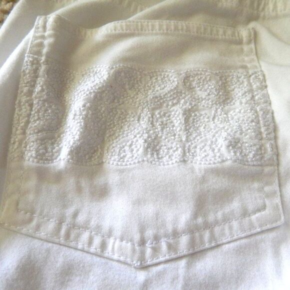 WHITE HOUSE BLACK MARKET BLANC women's size 4 97% cotton white capri pants - Picture 11 of 14